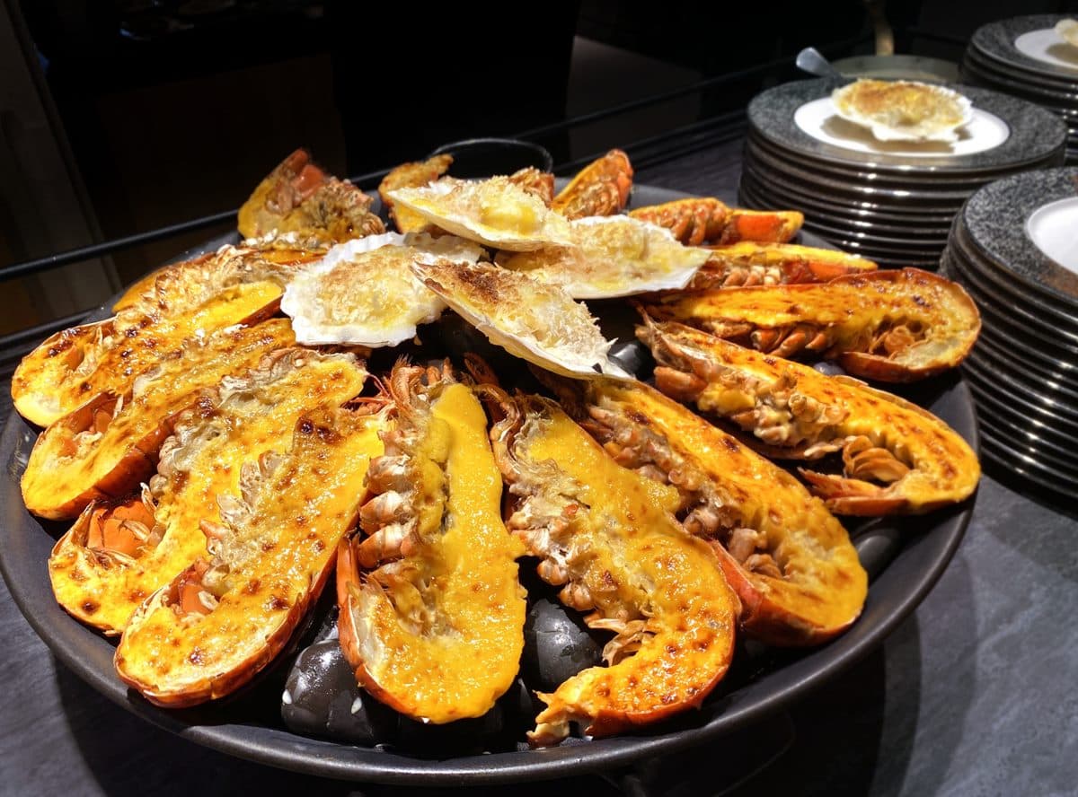 4家飯店內用強勢回歸!超狂8國烤肉吃到飽,憑接種卡或身分證都能打折 4家飯店內用強勢回歸!超狂8國烤肉吃到飽,憑接種卡或身分證都能打折
