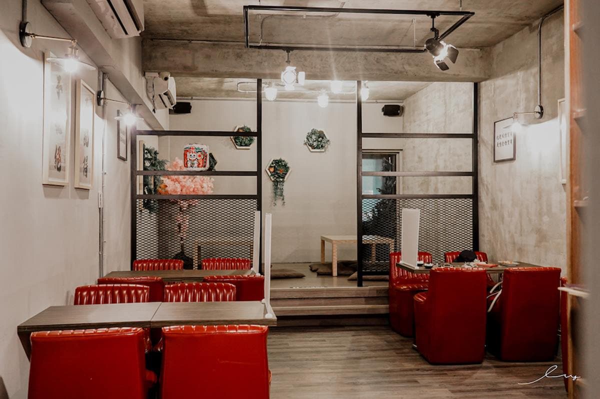 肉控消夜首選!台中「日式餐酒館」必點A5和牛肉燥飯,再搭伊比利豬更霸氣 肉控消夜首選!台中「日式餐酒館」必點A5和牛肉燥飯,再搭伊比利豬更霸氣