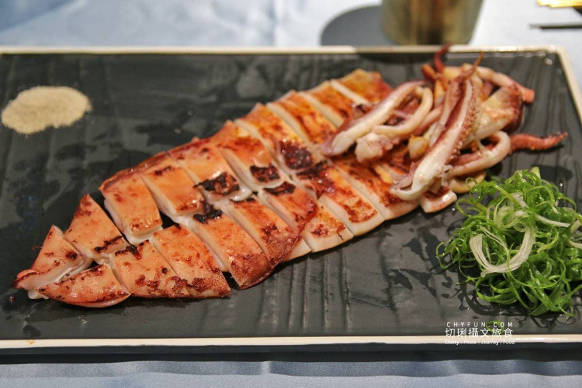 包船爽玩!澎湖「雙層遊艇」出海體驗夜釣小管,還能享受BBQ大餐、歡唱KTV 包船爽玩!澎湖「雙層遊艇」出海體驗夜釣小管,還能享受BBQ大餐、歡唱KTV