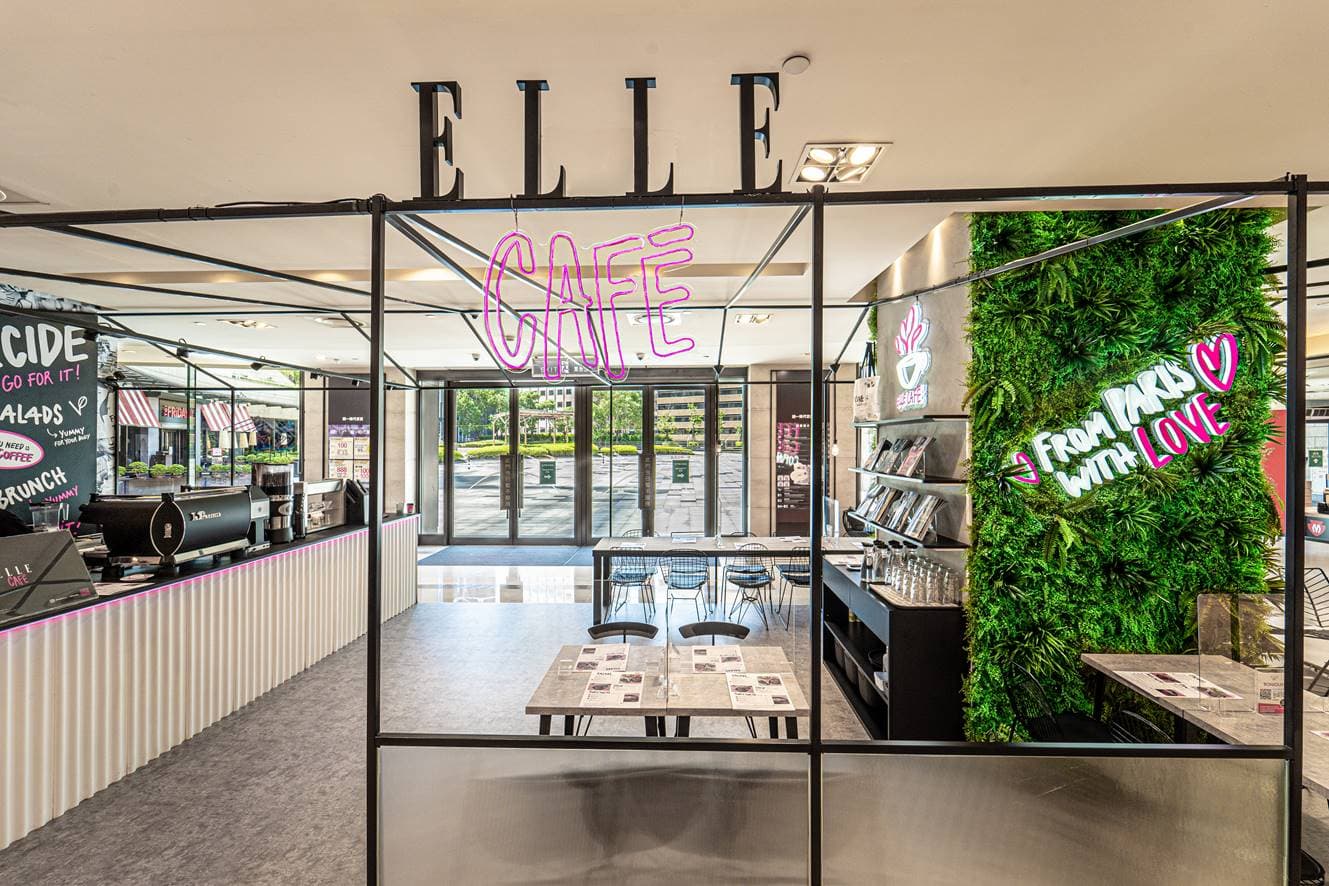 ELLE CAFÉ