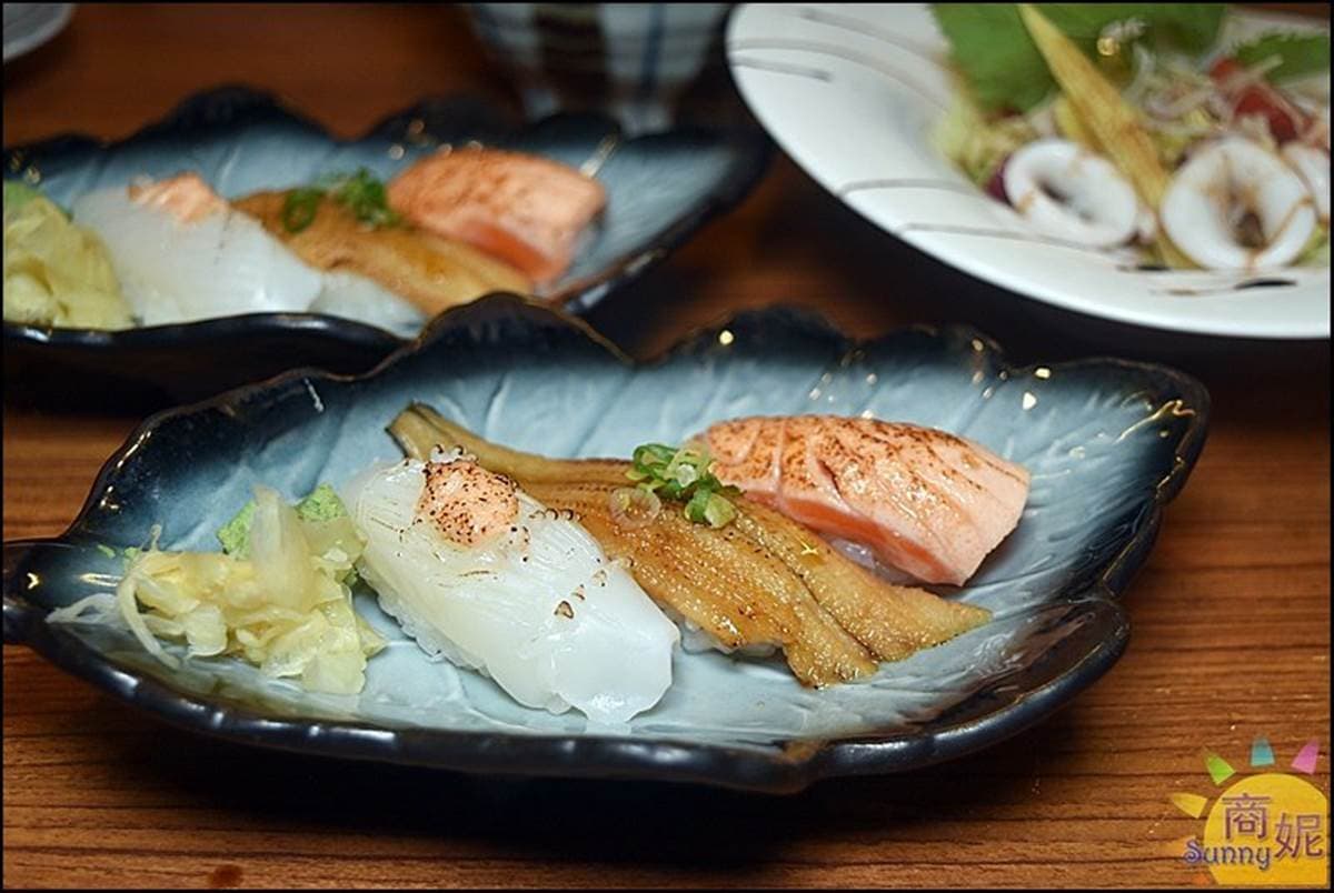 大閘蟹買一送一!台中「浮誇系日料」搶吃滿膏大閘蟹,活體大龍蝦也必點 大閘蟹買一送一!台中「浮誇系日料」搶吃滿膏大閘蟹,活體大龍蝦也必點