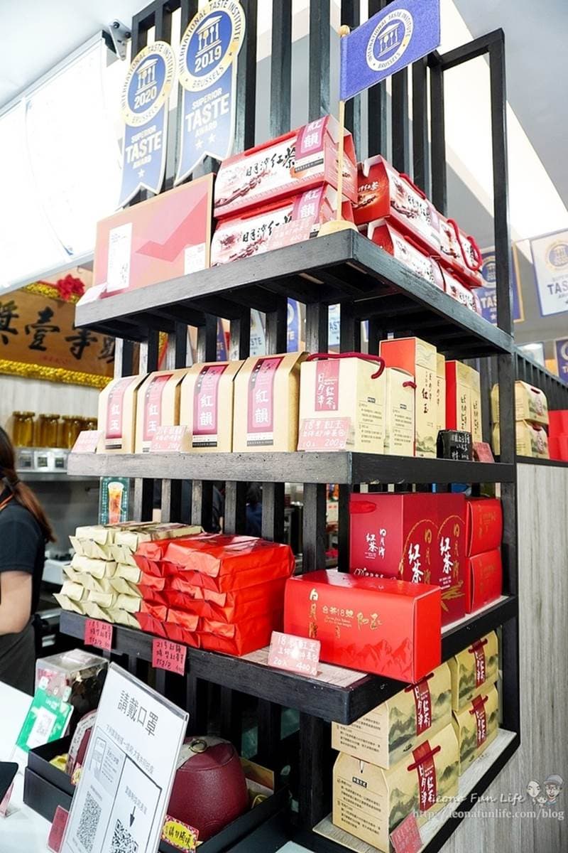 手搖飲控快衝!台中排隊飲料店推「蘋果綠」第二杯半價,芋香珍珠芋頭控最愛 手搖飲控快衝!台中排隊飲料店推「蘋果綠」第二杯半價,芋香珍珠芋頭控最愛
