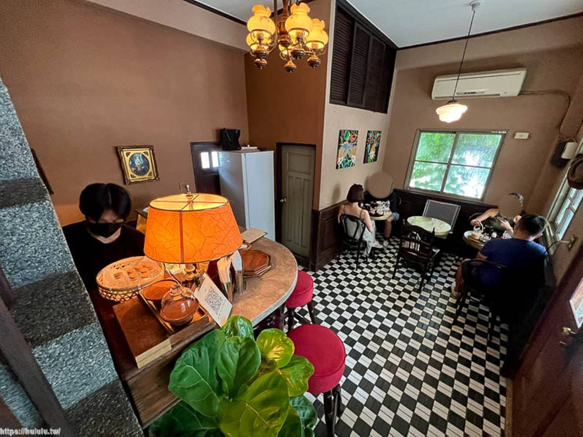 秒飛日本!台南「老宅咖啡廳」有濃濃喫茶店風,甜點必嗑招牌奶油厚片 秒飛日本!台南「老宅咖啡廳」有濃濃喫茶店風,甜點必嗑招牌奶油厚片
