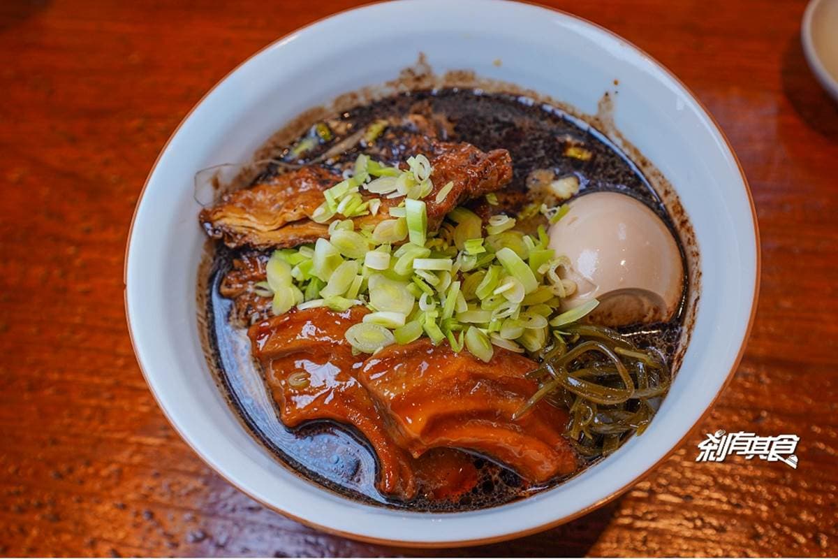 只能現場排隊!台中人氣素食拉麵竟吃得到「東坡肉」,久滷入味口感超神似 只能現場排隊!台中人氣素食拉麵竟吃得到「東坡肉」,久滷入味口感超神似