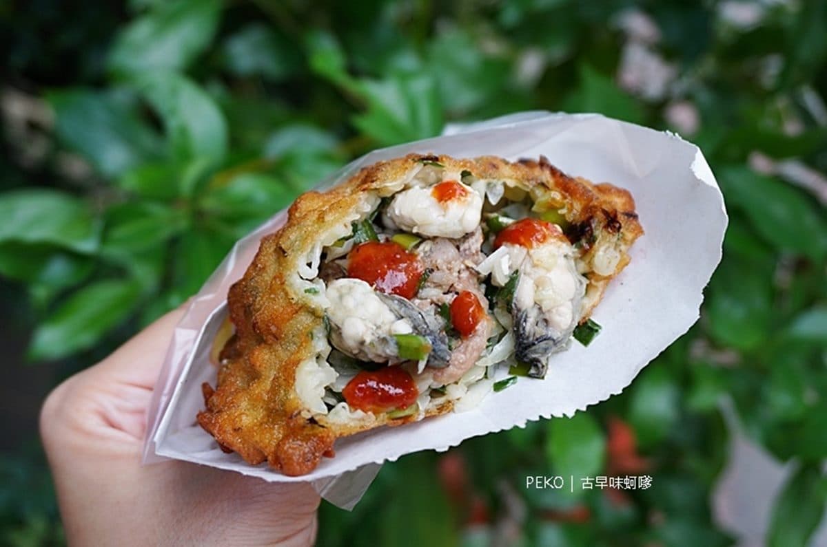 料多到爆出來!板橋古早味「現炸蚵嗲」只要40元,軟Q甜米糕晚來吃不到 料多到爆出來!板橋古早味「現炸蚵嗲」只要40元,軟Q甜米糕晚來吃不到