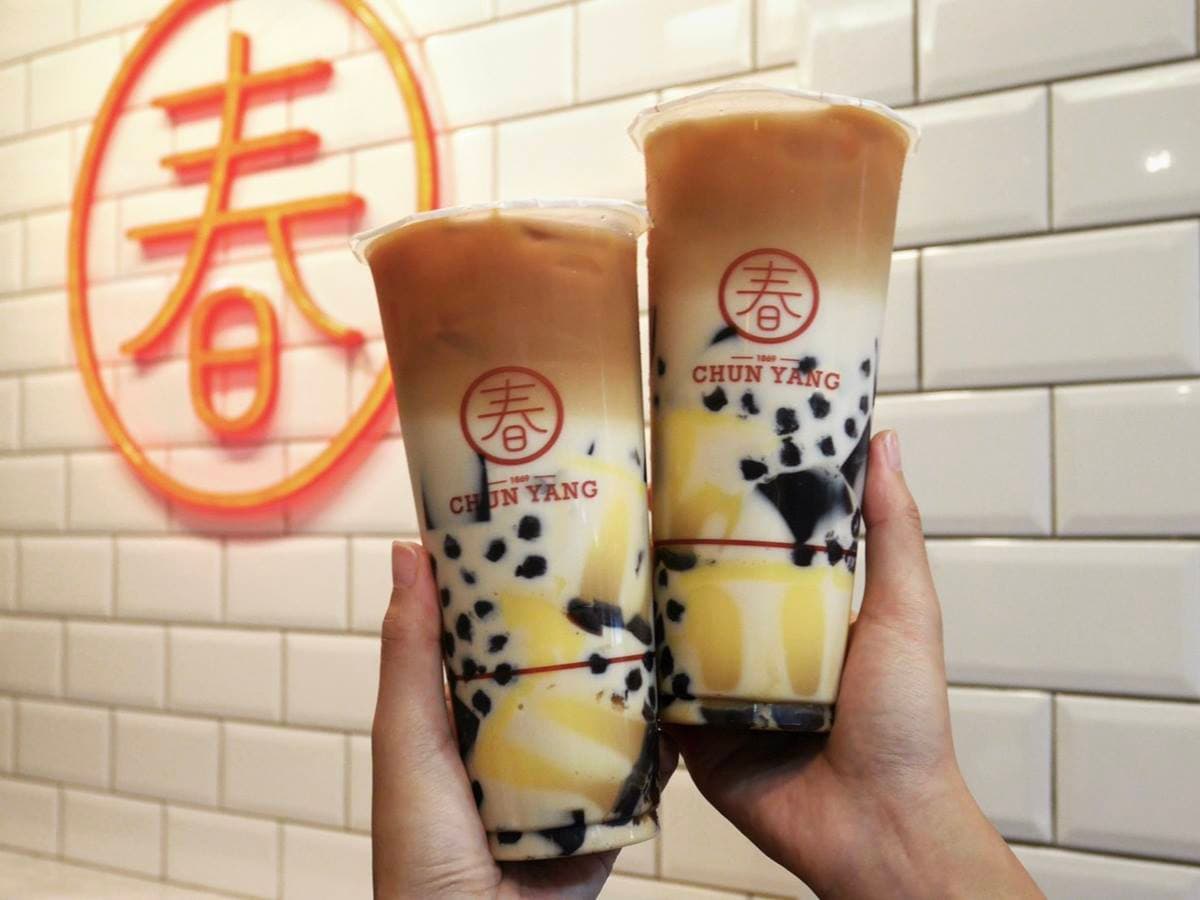 3家手搖爆多料!鮮奶茶放整顆布丁、抹茶飲加椰奶凍,紫米露第2杯半價 3家手搖爆多料!鮮奶茶放整顆布丁、抹茶飲加椰奶凍,紫米露第2杯半價