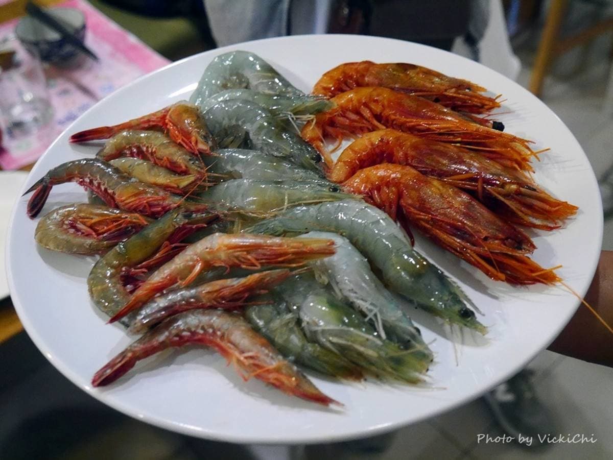 完全預約制!基隆超澎派「漁夫鍋」吃得到5種海鮮,倒入精釀啤酒湯頭更鮮甜 完全預約制!基隆超澎派「漁夫鍋」吃得到5種海鮮,倒入精釀啤酒湯頭更鮮甜