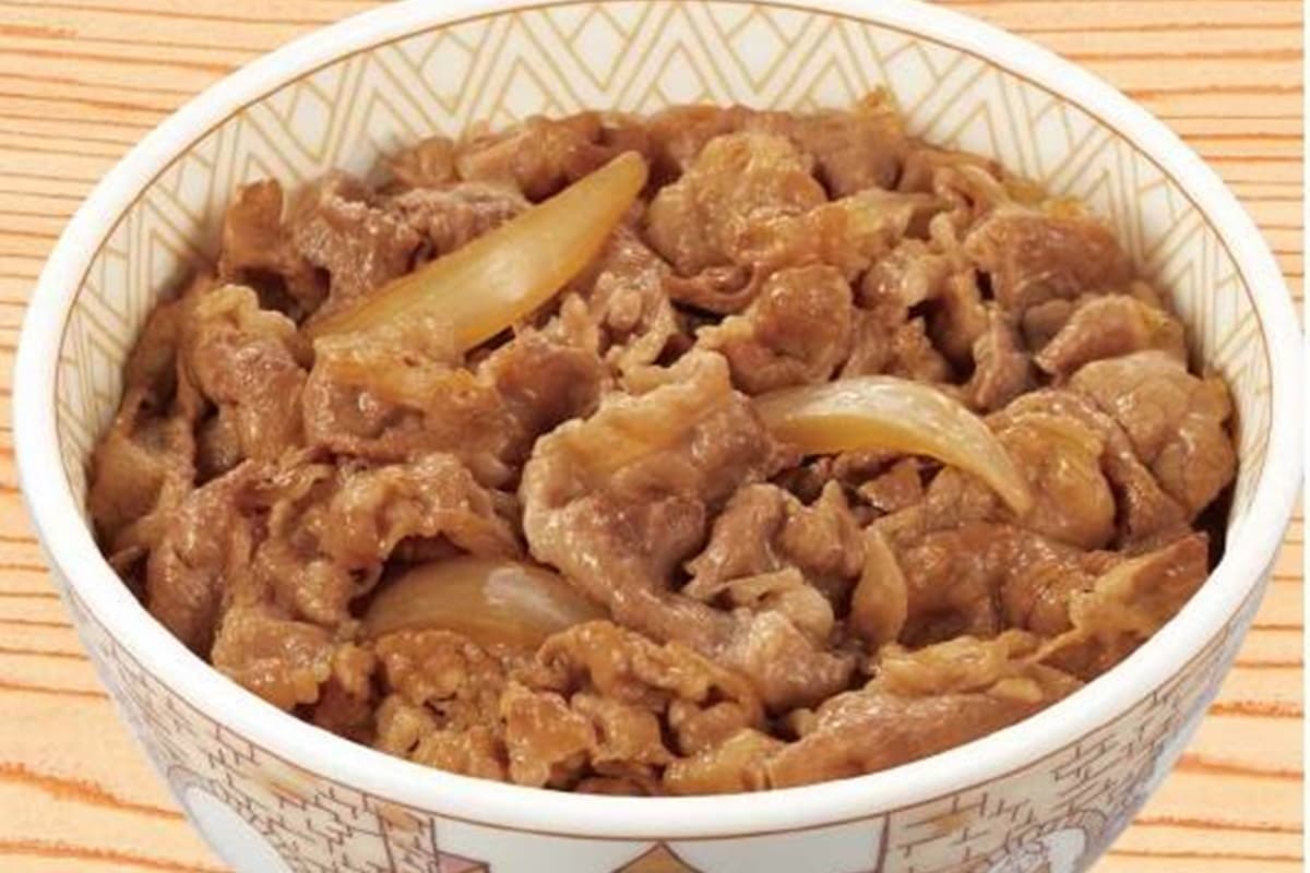 買牛丼免下車!全台首間すき家SUKIYA「得來速」門市,台中人今天就衝 買牛丼免下車!全台首間すき家SUKIYA「得來速」門市,台中人今天就衝