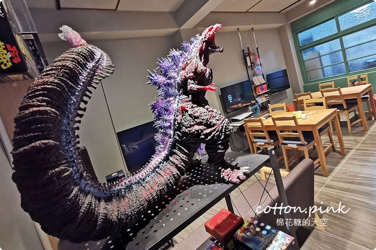 用餐爽玩PS5、Switch!台中電玩餐廳先嗑「酥皮刈包」,塞滿5層配料太罪惡 用餐爽玩PS5、Switch!台中電玩餐廳先嗑「酥皮刈包」,塞滿5層配料太罪惡