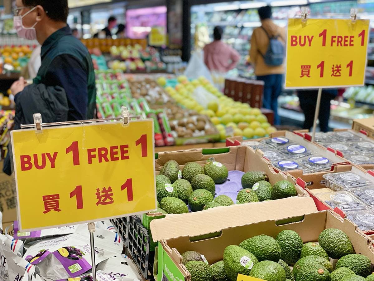 現賺799元!百貨超狂「買一送一抗漲區」,還有1人中獎4人同行懶人露營 現賺799元!百貨超狂「買一送一抗漲區」,還有1人中獎4人同行懶人露營