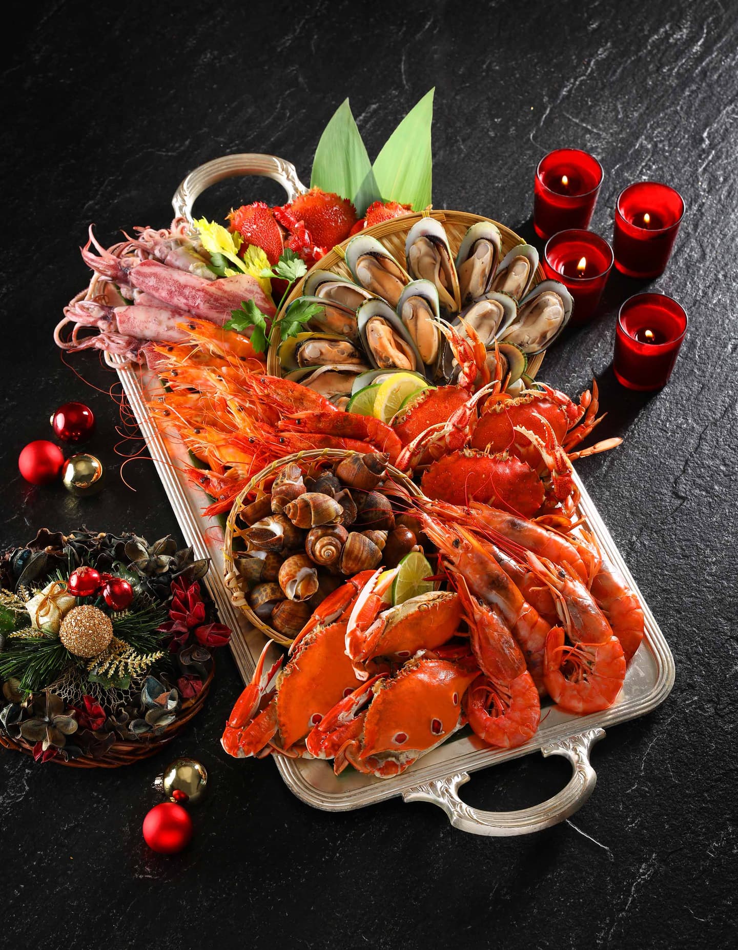 海鮮蒸籠吃到飽!新北耶誕城制高點Buffet,每人899元嗑和牛壽喜燒 海鮮蒸籠吃到飽!新北耶誕城制高點Buffet,每人899元嗑和牛壽喜燒