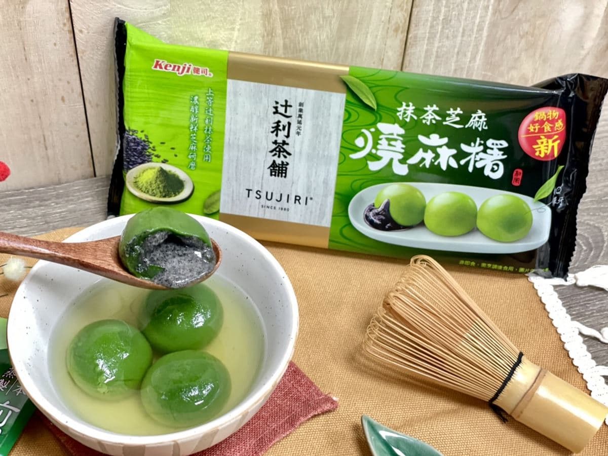 抹茶控暴動!全聯獨賣「抹茶芝麻燒麻糬」一咬就爆漿,外皮Q彈超唰嘴 抹茶控暴動!全聯獨賣「抹茶芝麻燒麻糬」一咬就爆漿,外皮Q彈超唰嘴