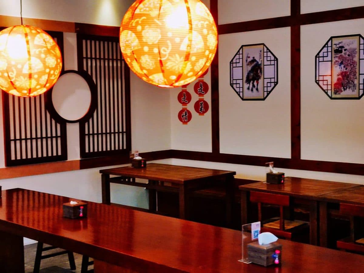 【新開店】全台首家!台中「宮廷風火鍋」有整隻牛骨,厚切菲力像排骨一樣大 【新開店】全台首家!台中「宮廷風火鍋」有整隻牛骨,厚切菲力像排骨一樣大