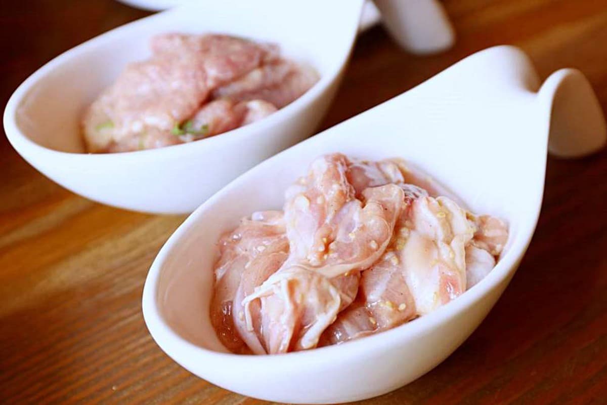 【新開店】全台首家!台中「宮廷風火鍋」有整隻牛骨,厚切菲力像排骨一樣大 【新開店】全台首家!台中「宮廷風火鍋」有整隻牛骨,厚切菲力像排骨一樣大
