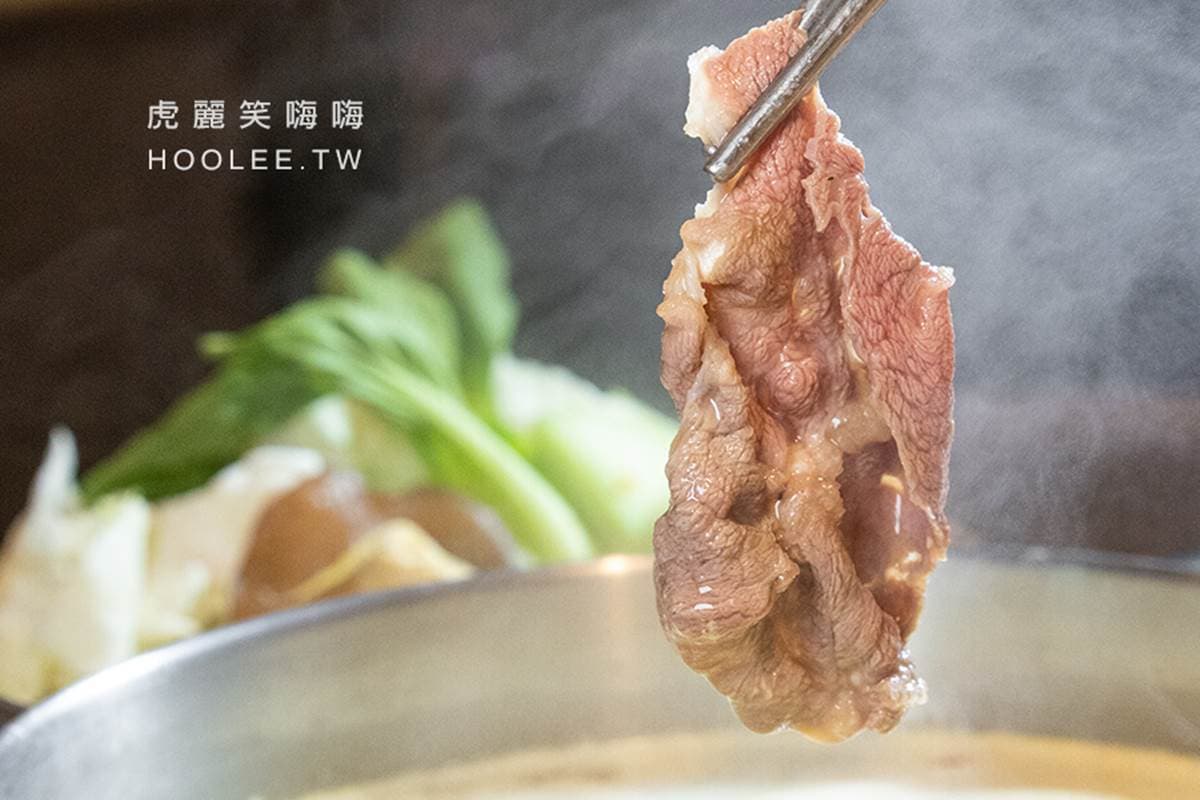 130種食材吃到飽!高雄浮誇火鍋爽嗑鮮蝦、蛤蜊,肥美鮮蚵搭麻辣湯底更過癮 130種食材吃到飽!高雄浮誇火鍋爽嗑鮮蝦、蛤蜊,肥美鮮蚵搭麻辣湯底更過癮