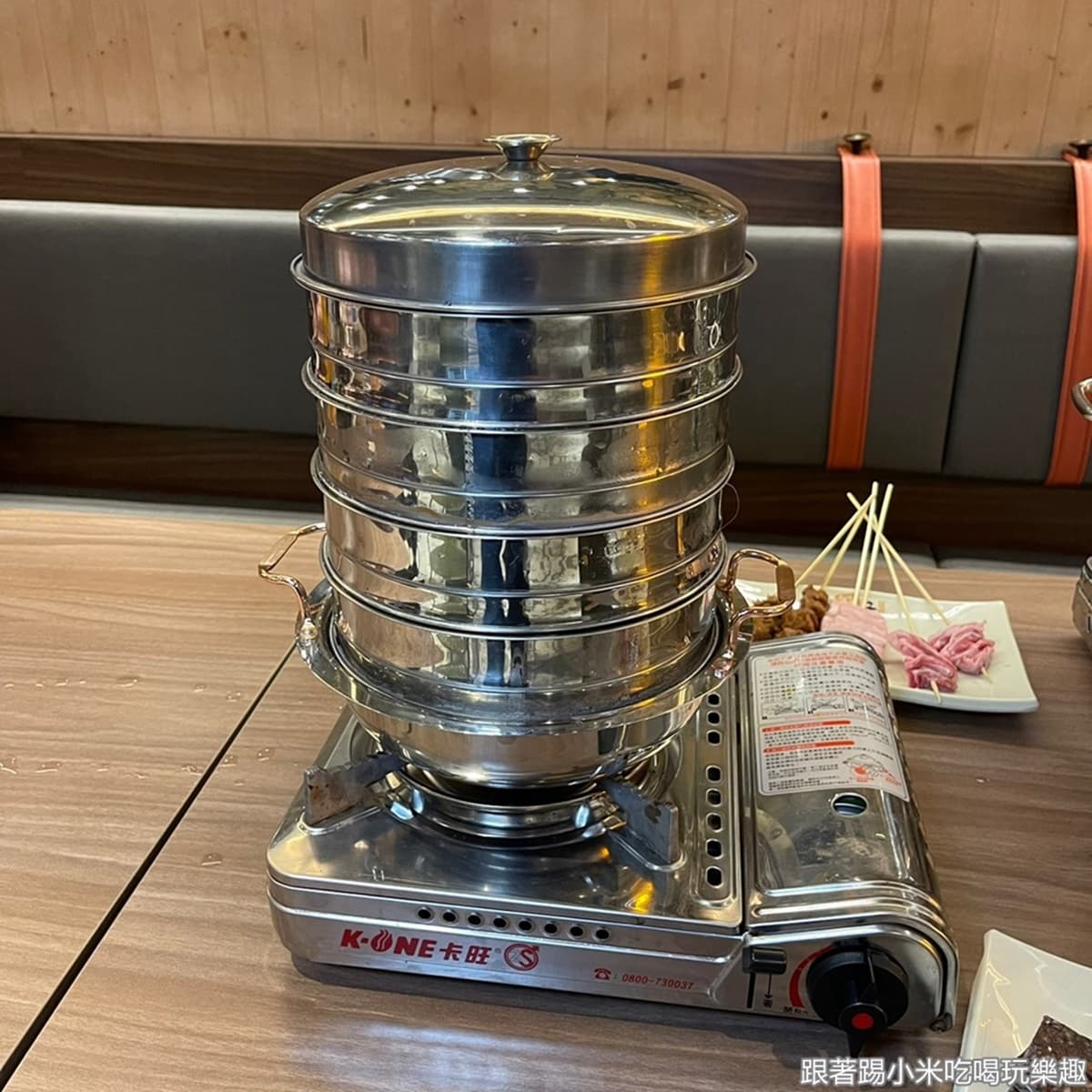 冬季限定!新竹超夯串烤店推「鴛鴦串串」,浮誇海鮮塔加點必嗑「黃金蜆湯」 冬季限定!新竹超夯串烤店推「鴛鴦串串」,浮誇海鮮塔加點必嗑「黃金蜆湯」