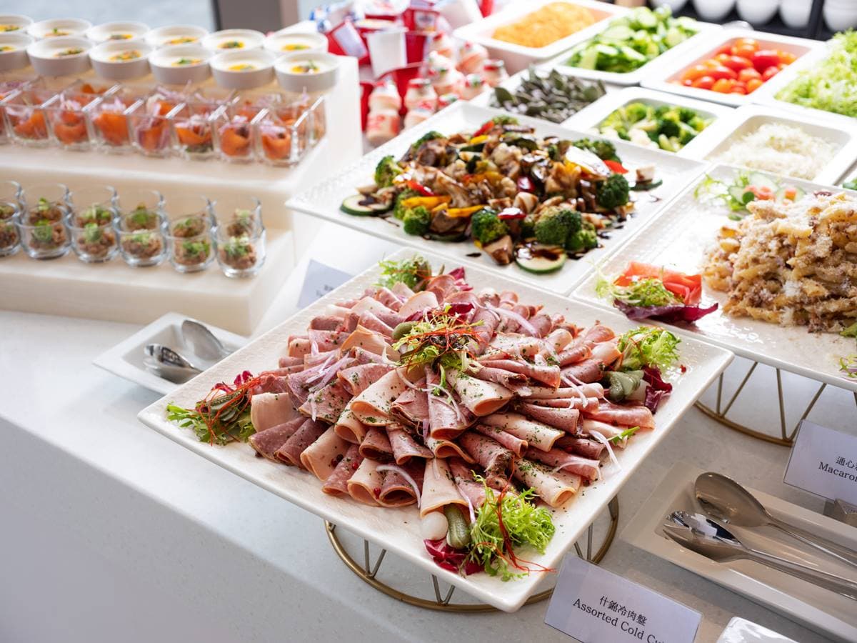 全台10大飯店早餐吃到飽:無限量沙朗牛排、秒飛日本好料、湖景第一排打卡 全台10大飯店早餐吃到飽:無限量沙朗牛排、秒飛日本好料、湖景第一排打卡