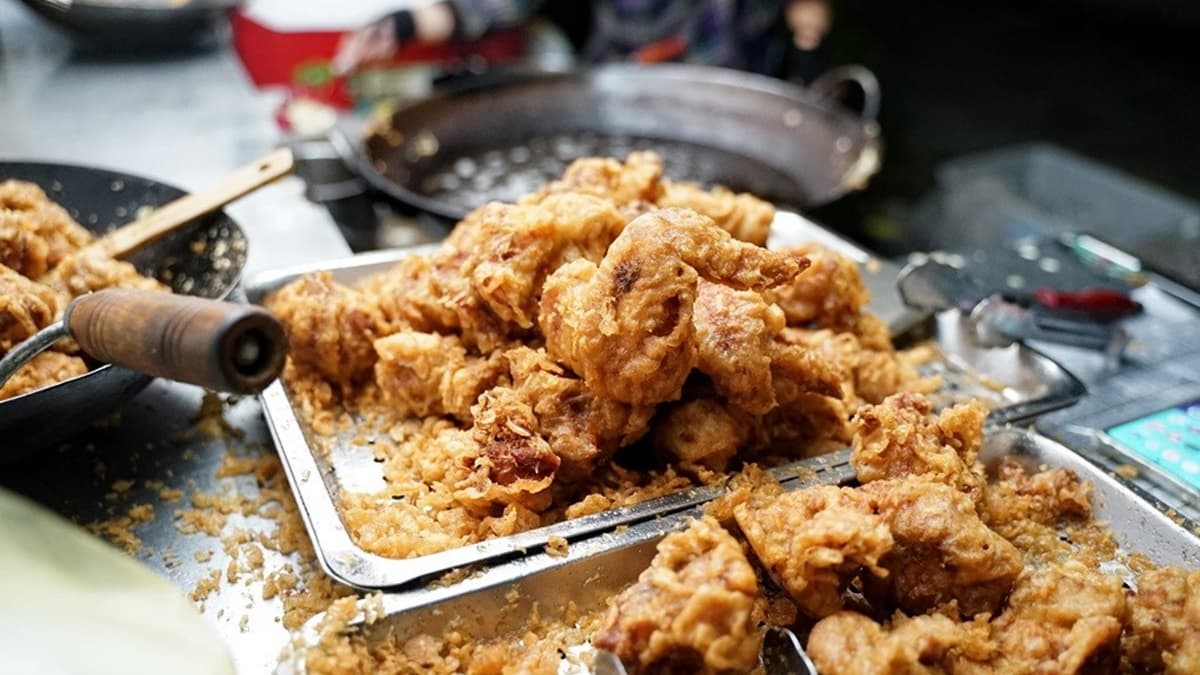 鼎吉炸雞炒飯