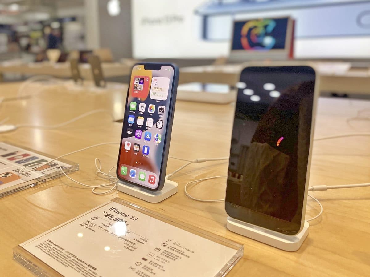 元旦別賴床!燦坤限定2天電視螢幕「只要1元」,還有Switch組合送無框電視 元旦別賴床!燦坤限定2天電視螢幕「只要1元」,還有Switch組合送無框電視