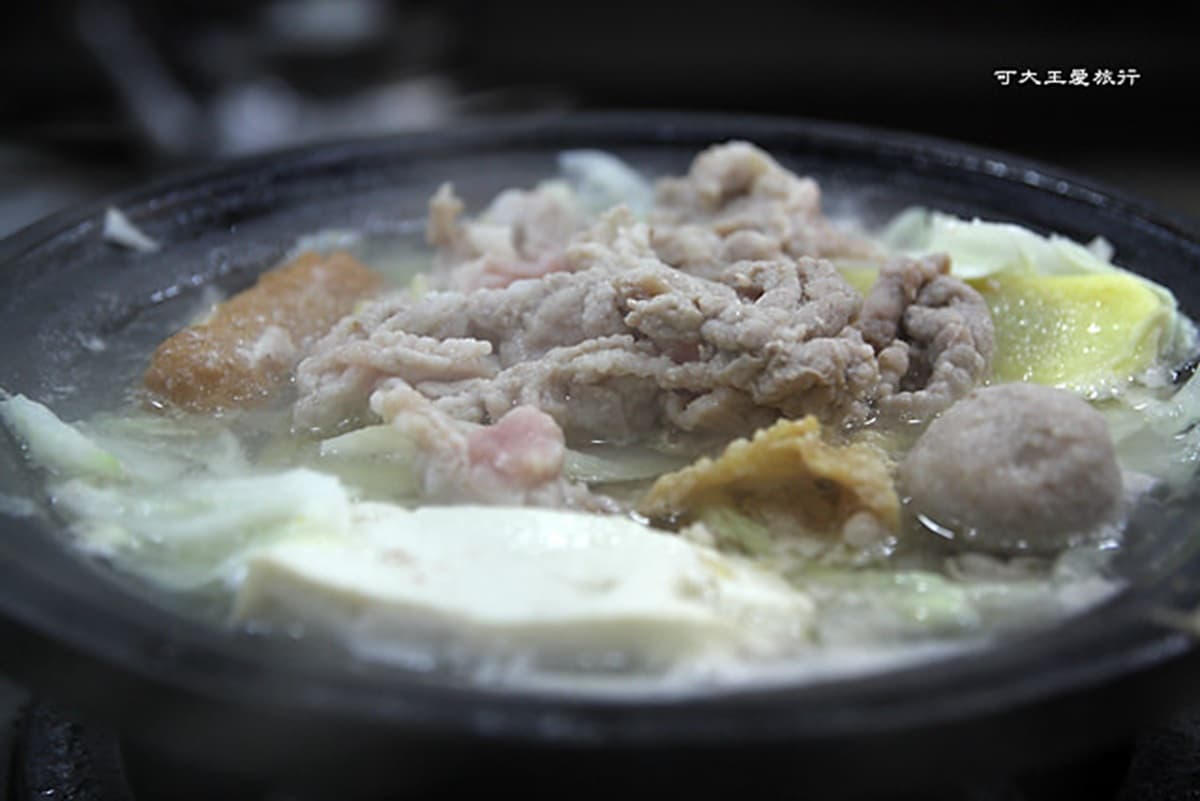 現炒爆香最夠味!台北4家老字號石頭火鍋:自助火鍋創始、全台第一家小火鍋 現炒爆香最夠味!台北4家老字號石頭火鍋:自助火鍋創始、全台第一家小火鍋