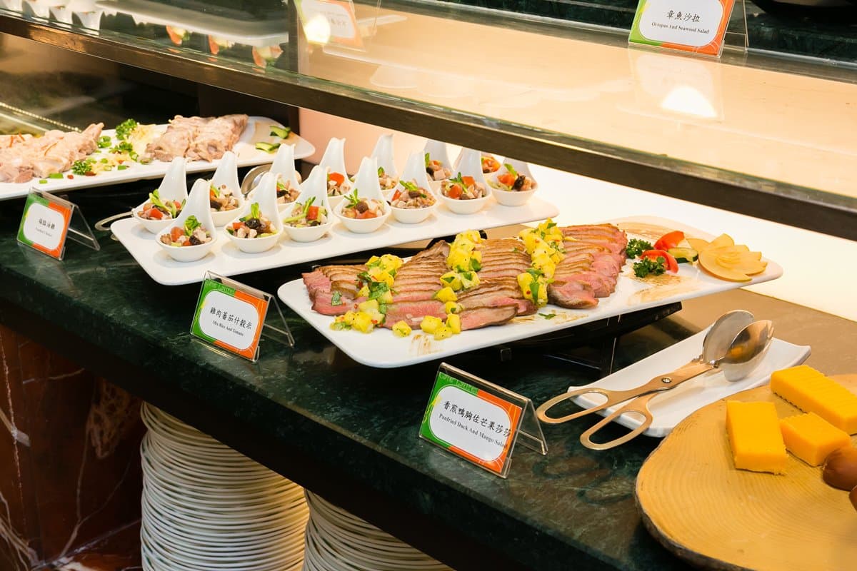 飯店吃到飽「10人都打折」!壽星出示證件75折優惠,同行者用餐也有好康 飯店吃到飽「10人都打折」!壽星出示證件75折優惠,同行者用餐也有好康