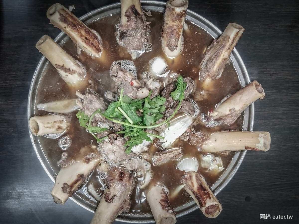 挑戰桃園最便宜!超人氣羊肉爐1人430元,爽嗑羊小排、羊骨髓 挑戰桃園最便宜!超人氣羊肉爐1人430元,爽嗑羊小排、羊骨髓