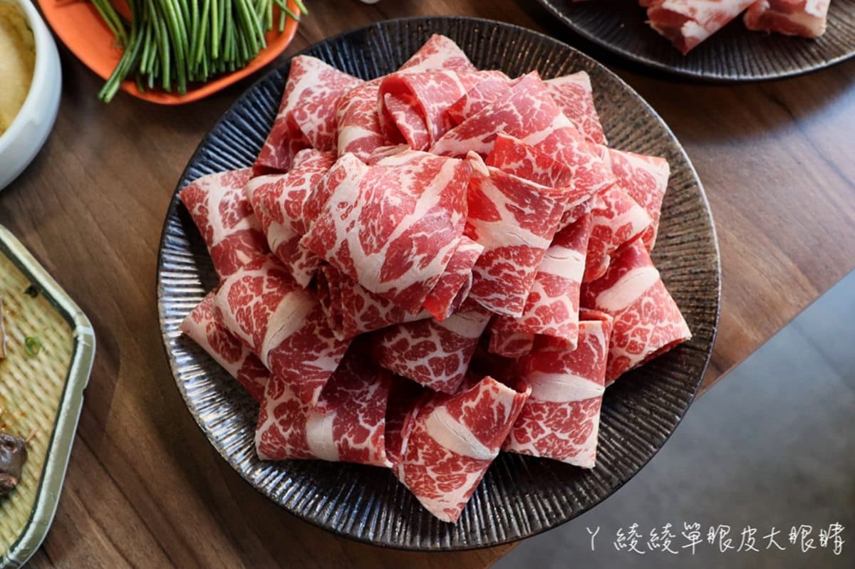 海鮮控搶吃!新竹「超霸氣海鮮鍋」只賣到1月底,滿滿鮑魚、象拔蚌嗑到爽 海鮮控搶吃!新竹「超霸氣海鮮鍋」只賣到1月底,滿滿鮑魚、象拔蚌嗑到爽