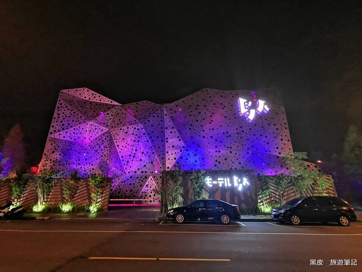 情人節約會先搶!台中5間情侶必住「風格摩鐵」:土耳其洞穴屋、50坪Villa房 情人節約會先搶!台中5間情侶必住「風格摩鐵」:土耳其洞穴屋、50坪Villa房