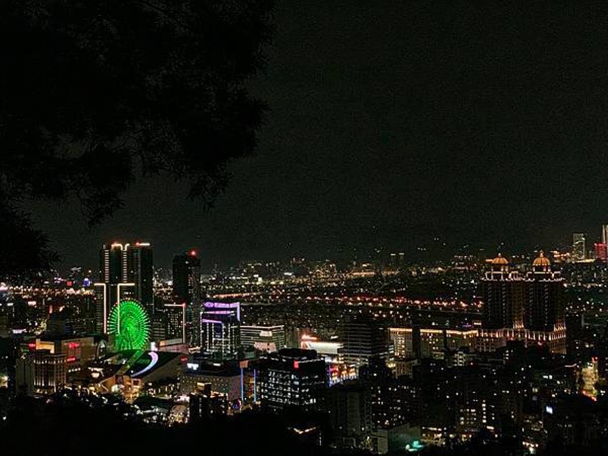 情侶約會必衝!雙北6處祕境賞「百萬夜景」,眺望整座市景、無死角101美景 情侶約會必衝!雙北6處祕境賞「百萬夜景」,眺望整座市景、無死角101美景