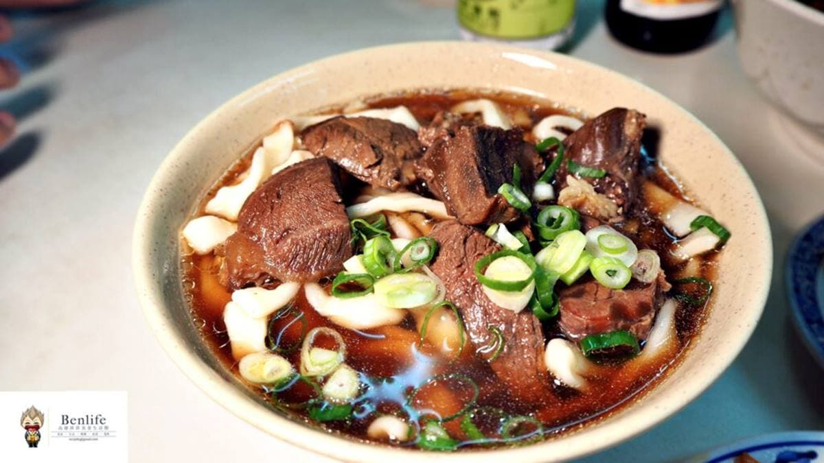 從早餐吃到宵夜!台北6家「24小時不打烊」美食:銷魂半熟滷肉飯、厚切牛雜麵 從早餐吃到宵夜!台北6家「24小時不打烊」美食:銷魂半熟滷肉飯、厚切牛雜麵