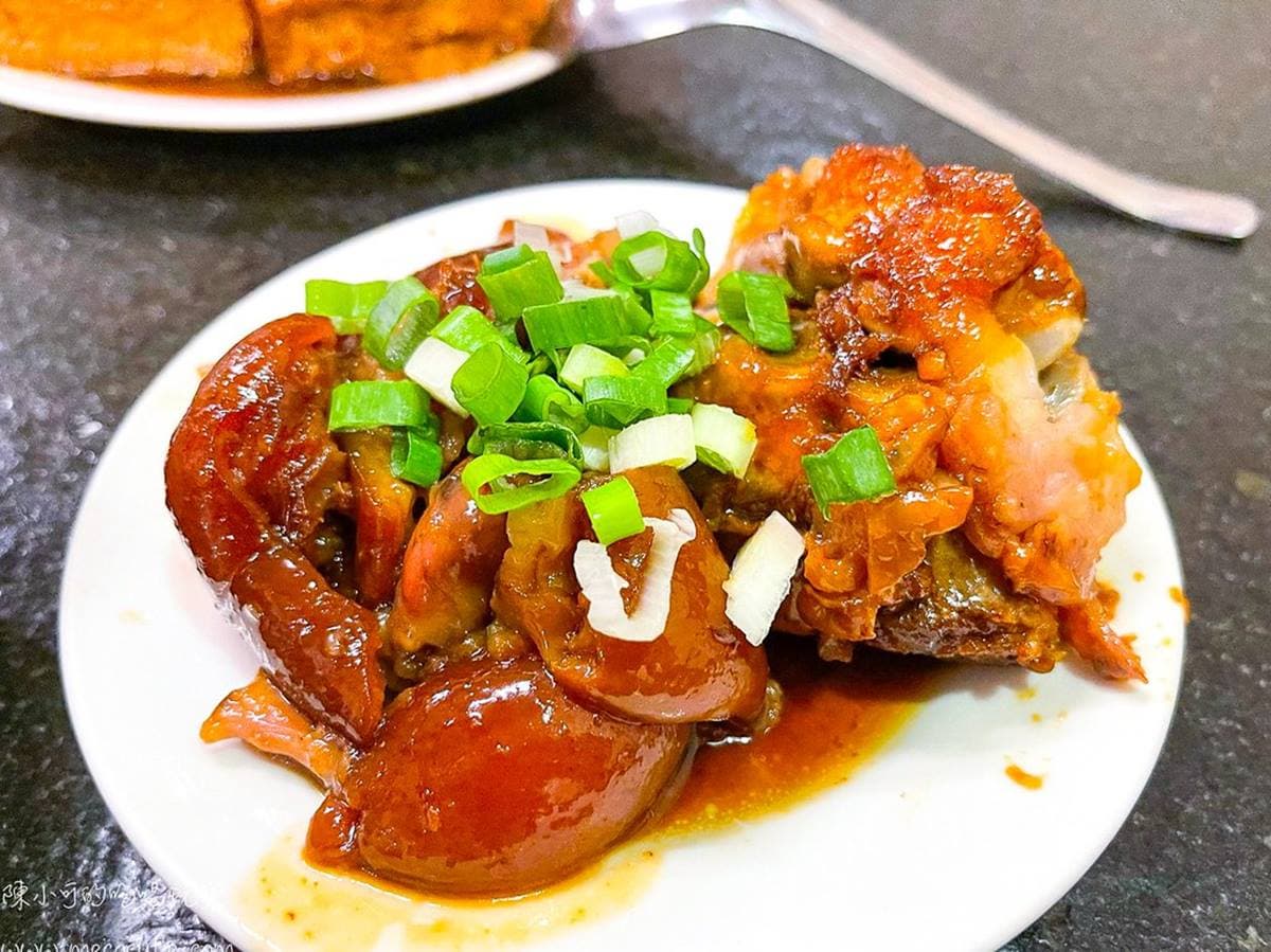 從早餐吃到宵夜!台北6家「24小時不打烊」美食:銷魂半熟滷肉飯、厚切牛雜麵 從早餐吃到宵夜!台北6家「24小時不打烊」美食:銷魂半熟滷肉飯、厚切牛雜麵
