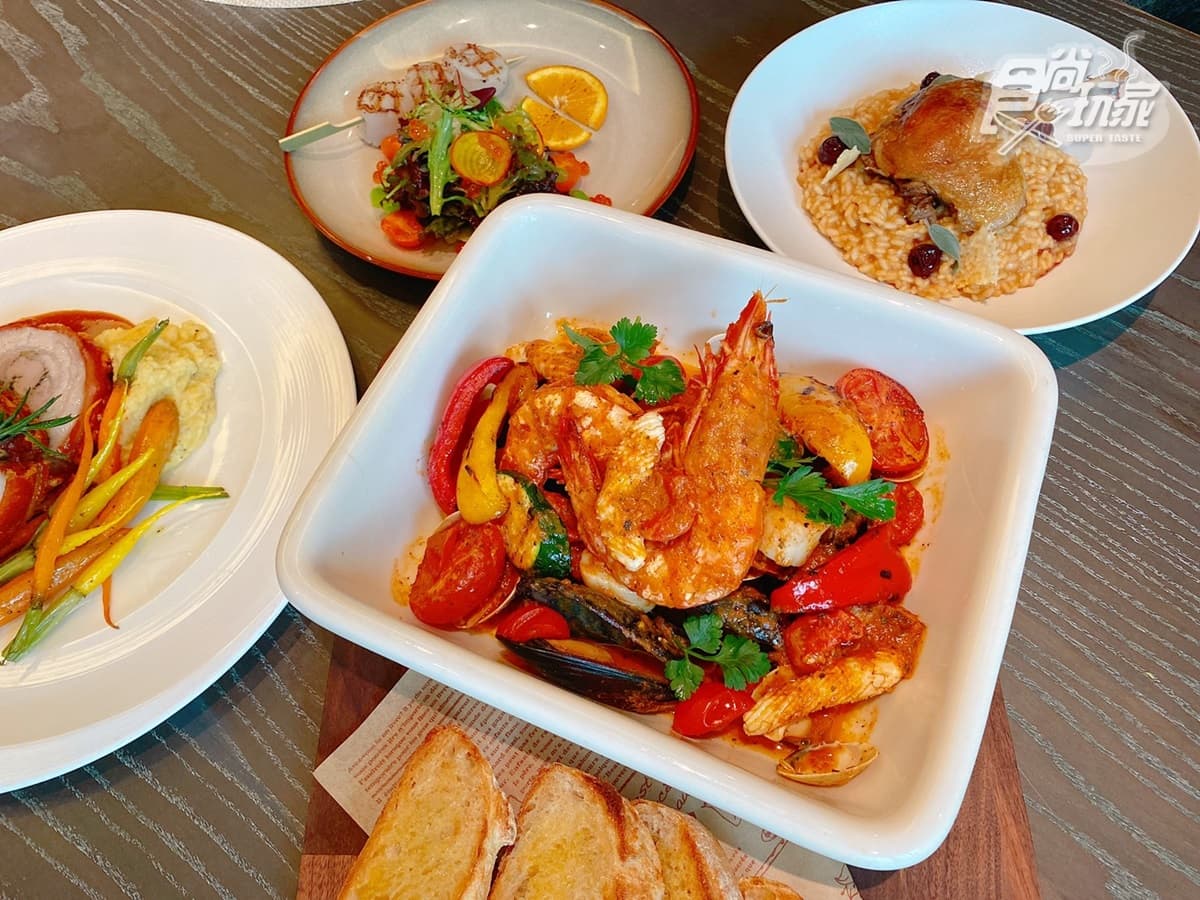 最美101夜景「吃到飽餐酒館」!必吃義式叉燒、超大干貝,餐檯好料無限供應 最美101夜景「吃到飽餐酒館」!必吃義式叉燒、超大干貝,餐檯好料無限供應