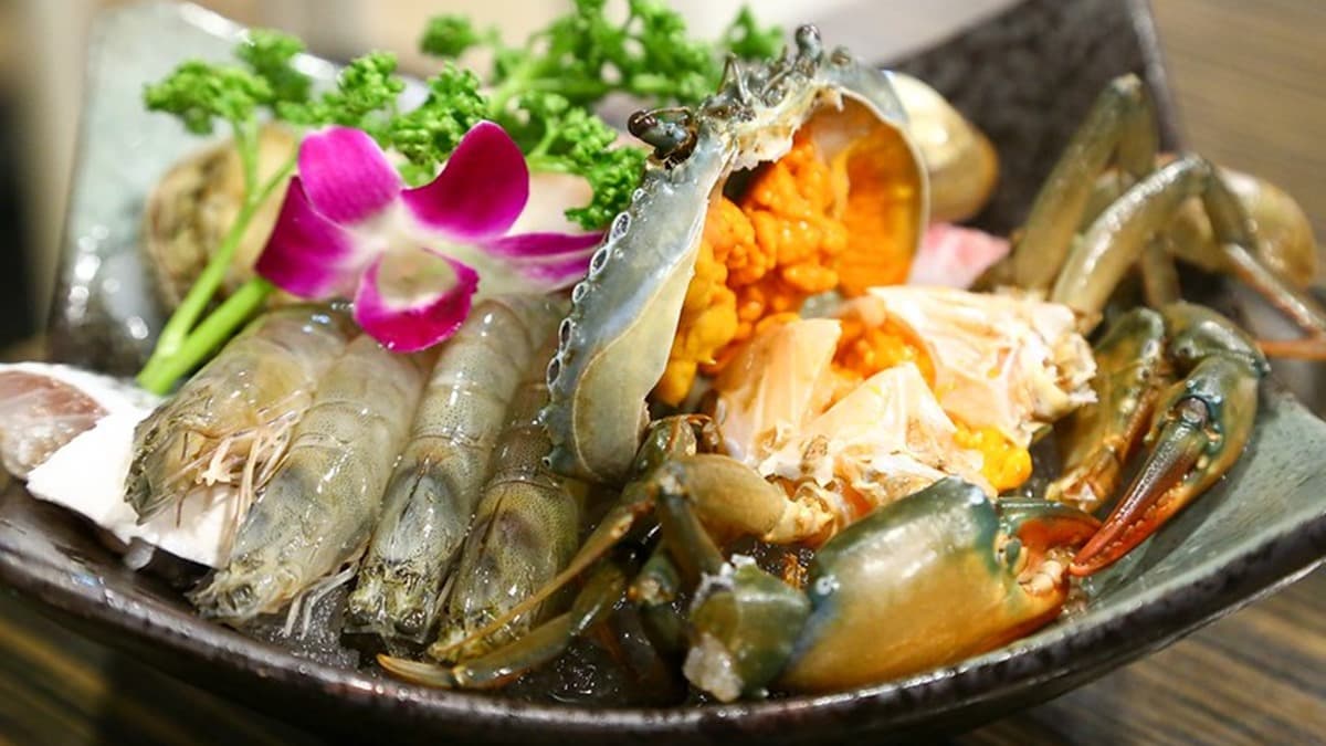十二籃粥火鍋(逸仙店)