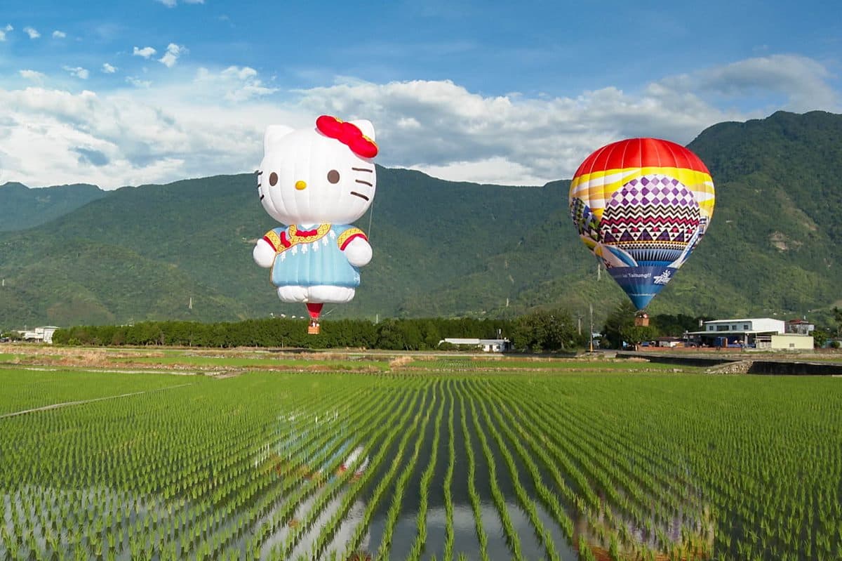 2大熱氣球嘉年華登場!台東鹿野長達45天可拍,超可愛Hello Kitty必打卡 2大熱氣球嘉年華登場!台東鹿野長達45天可拍,超可愛Hello Kitty必打卡