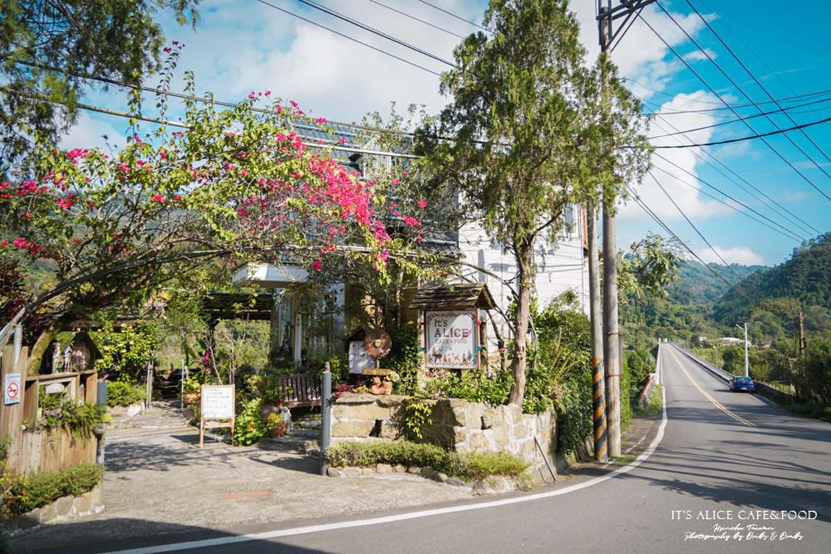 走進童話世界!新竹森林系餐廳先搶「戶外山景座」,鄉村風閣樓怎麼拍都好看 走進童話世界!新竹森林系餐廳先搶「戶外山景座」,鄉村風閣樓怎麼拍都好看
