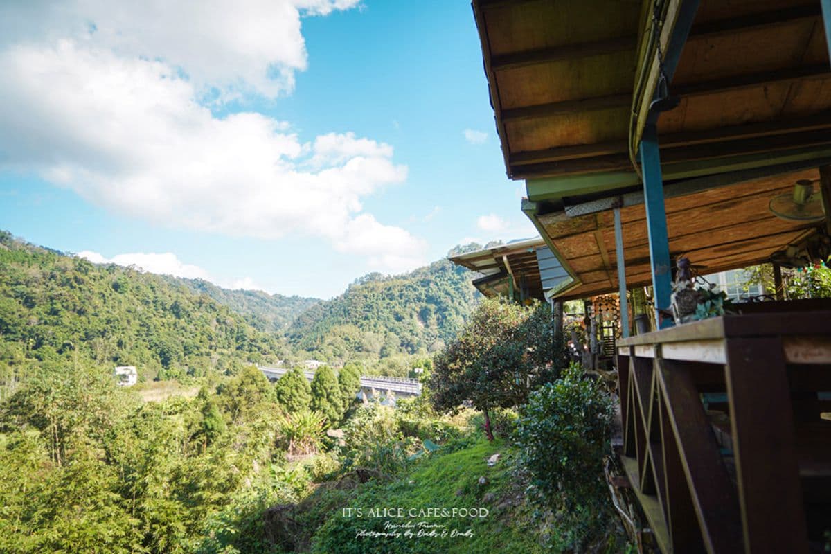 走進童話世界!新竹森林系餐廳先搶「戶外山景座」,鄉村風閣樓怎麼拍都好看 走進童話世界!新竹森林系餐廳先搶「戶外山景座」,鄉村風閣樓怎麼拍都好看