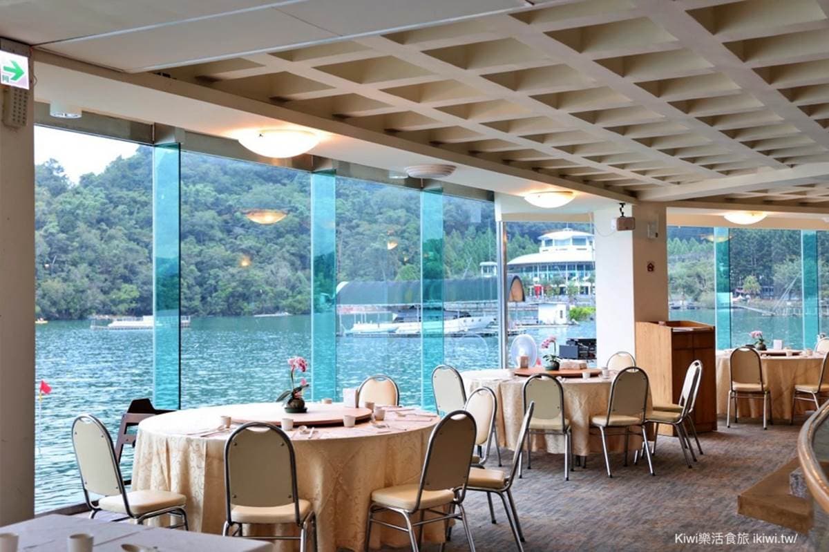 食尚獨家優惠!台南老爺等5大飯店「一泊二食」省近萬元,享景觀餐廳吃到飽 食尚獨家優惠!台南老爺等5大飯店「一泊二食」省近萬元,享景觀餐廳吃到飽