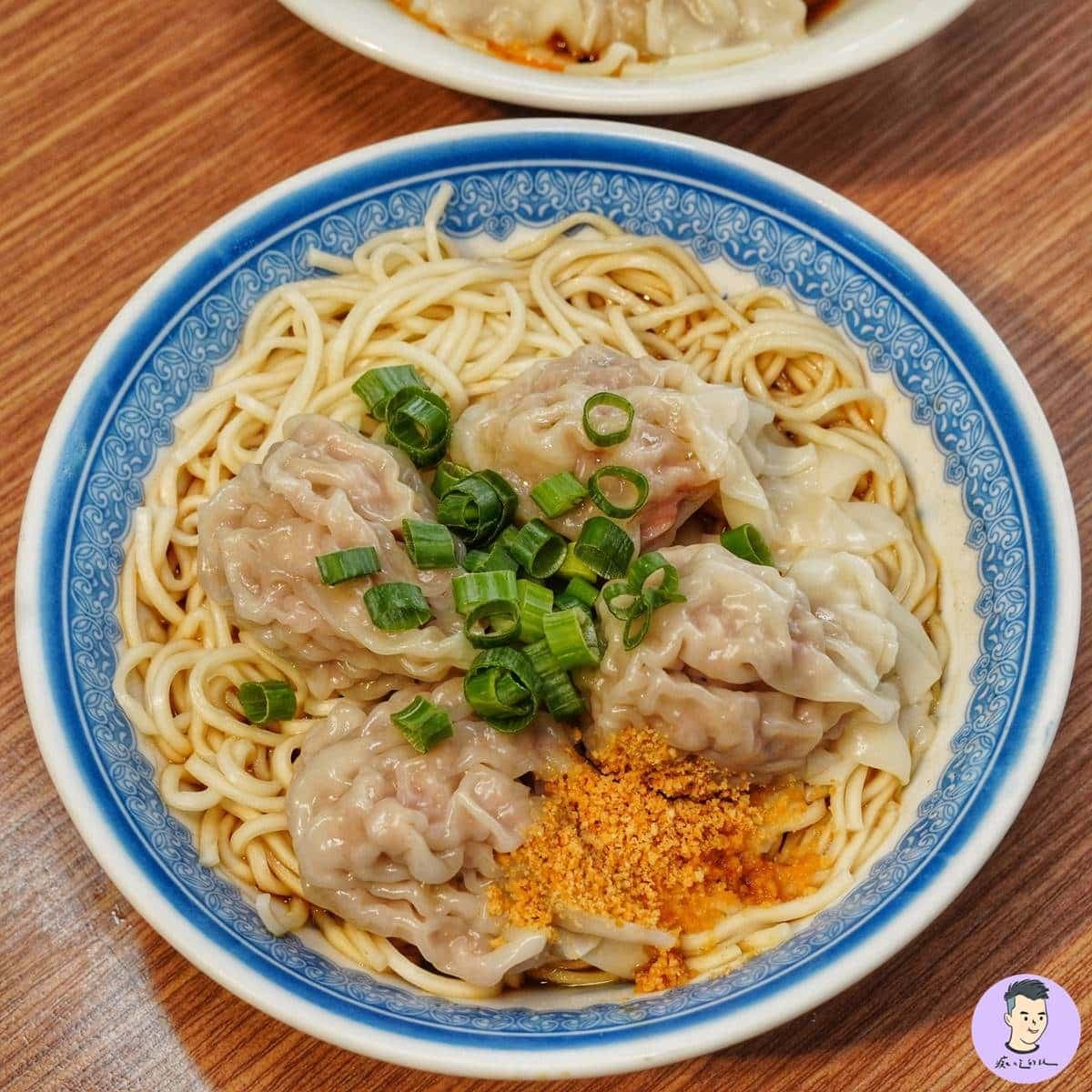 網推「台南最大顆餛飩店」!「佛心雲吞」霸氣塞2隻蝦,搭滿滿炒手麵超唰嘴 網推「台南最大顆餛飩店」!「佛心雲吞」霸氣塞2隻蝦,搭滿滿炒手麵超唰嘴