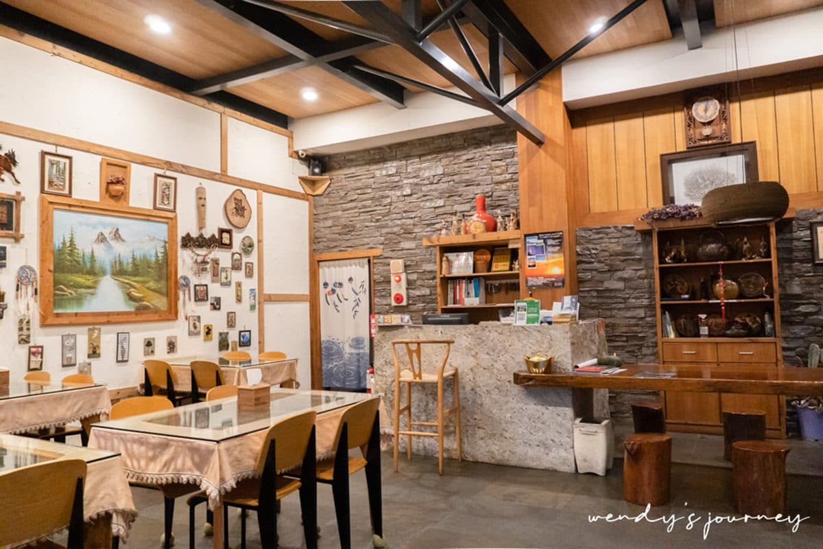 房內打卡無敵山景!「清境小木屋」先搶超大觀景窗雙人房,樓中樓躺床上觀星 房內打卡無敵山景!「清境小木屋」先搶超大觀景窗雙人房,樓中樓躺床上觀星
