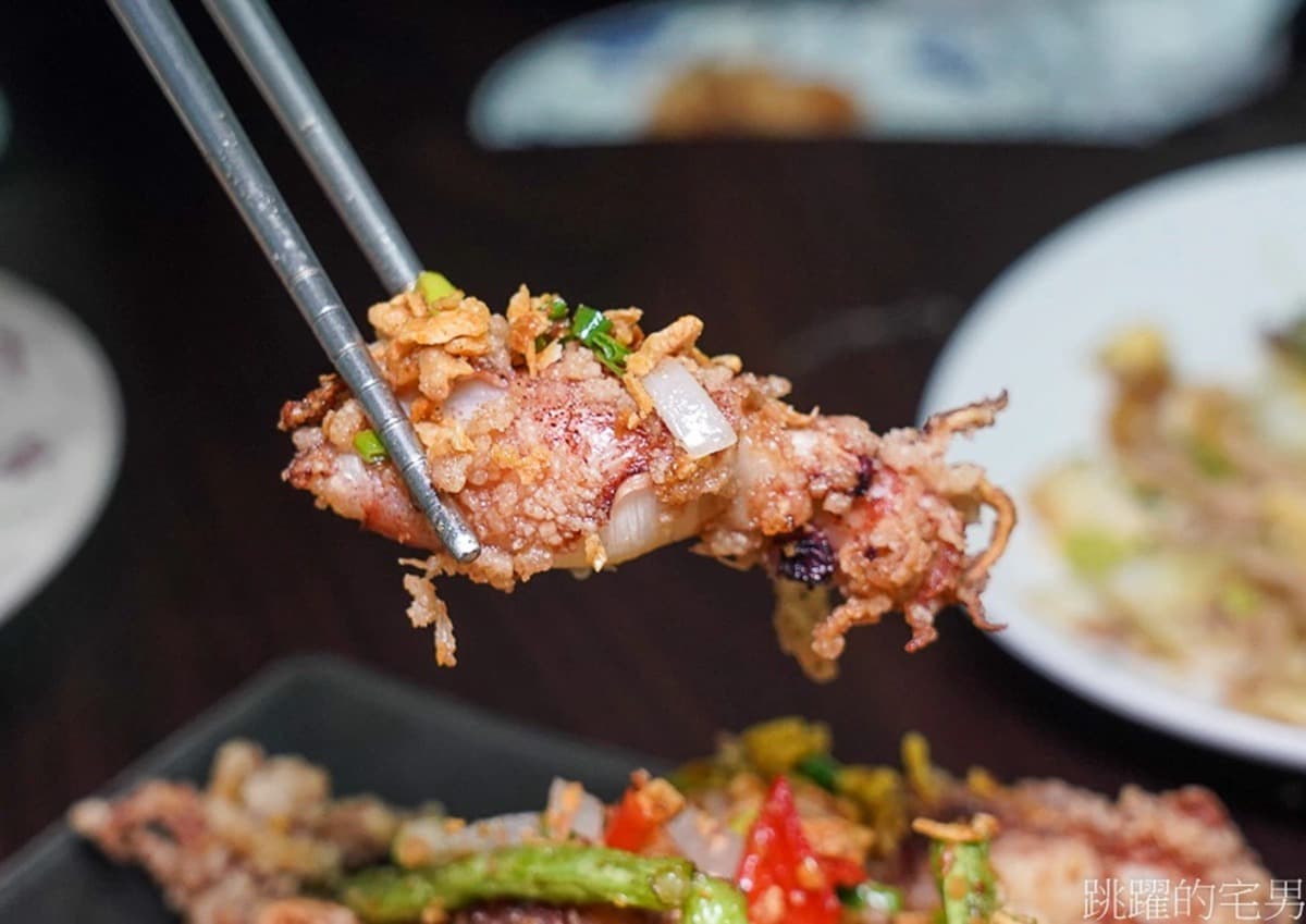 隔著螢幕都聞得到!全台8家蒜香美食:獨門蒜香醬豆干、高雄最強爆料蒜頭雞 隔著螢幕都聞得到!全台8家蒜香美食:獨門蒜香醬豆干、高雄最強爆料蒜頭雞