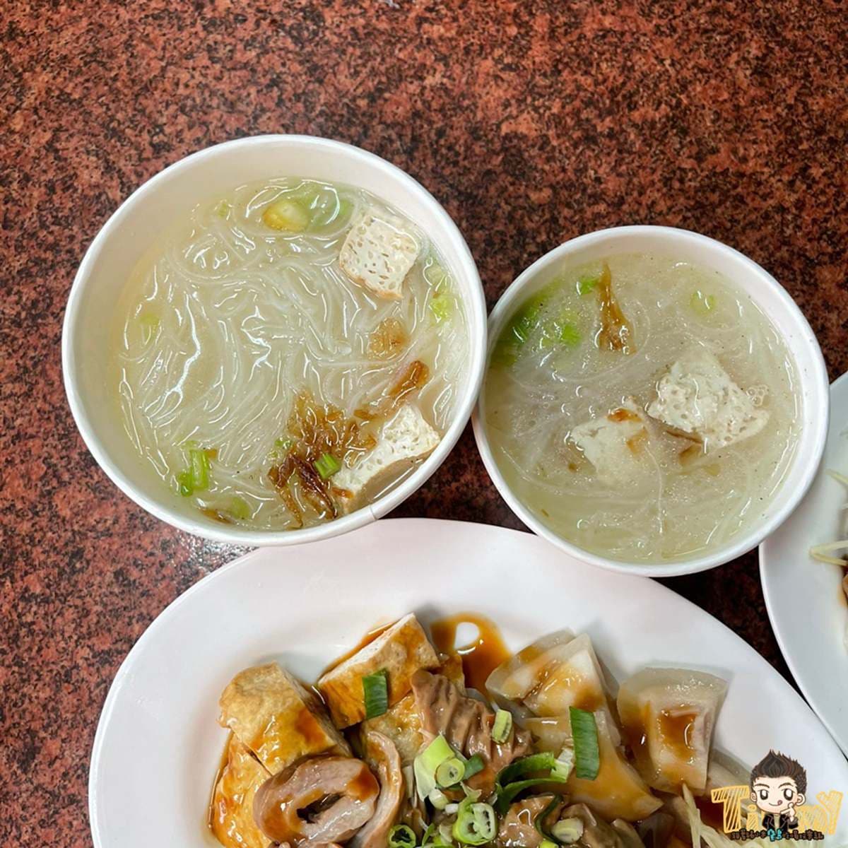 「天鵝肉」吃過嗎?新竹最強米粉攤回歸,老饕激推「限量小菜」不預訂吃不到 「天鵝肉」吃過嗎?新竹最強米粉攤回歸,老饕激推「限量小菜」不預訂吃不到
