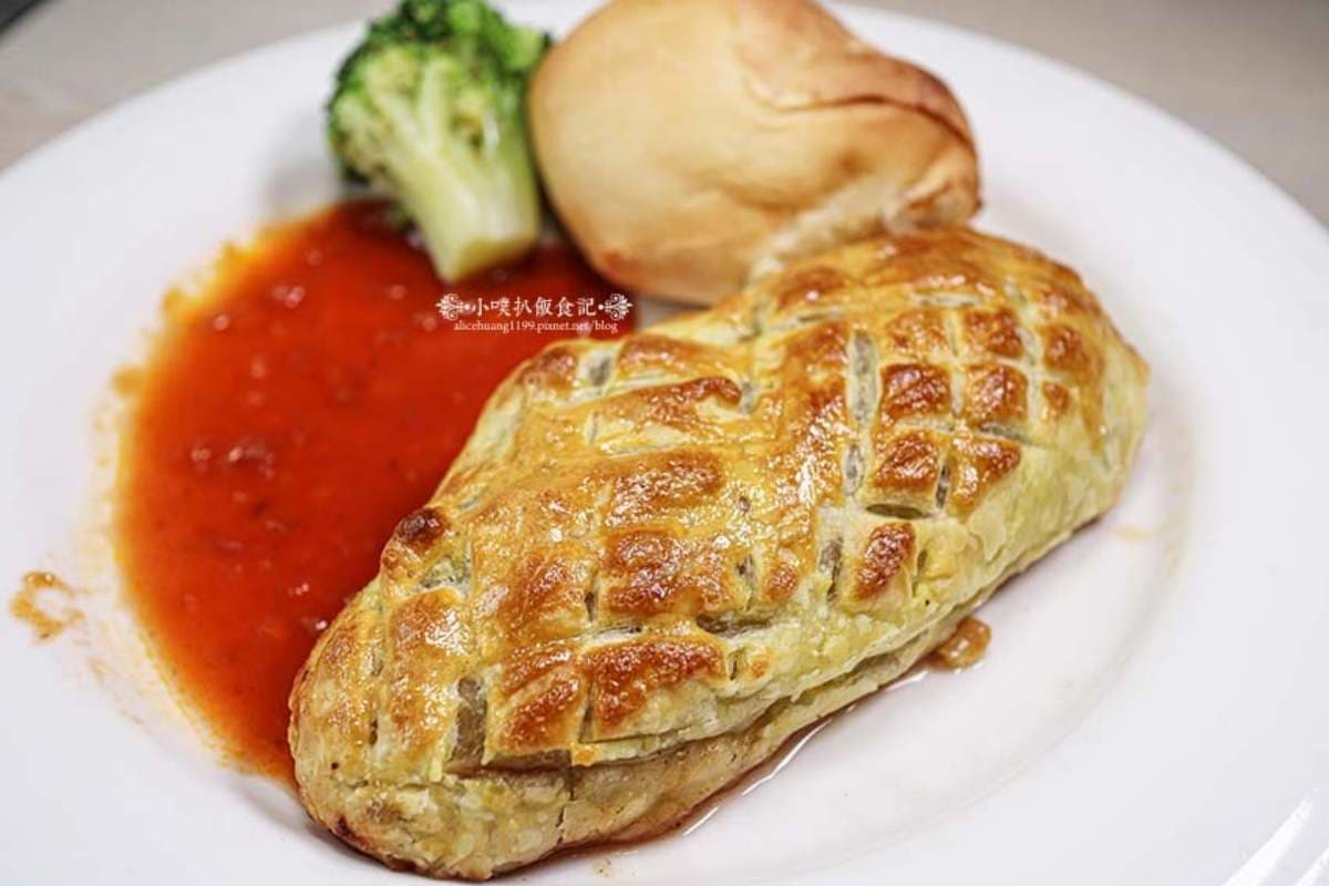 網推全台最高CP值!威靈頓牛排只要319元,超厚切牛排比50元硬幣高 網推全台最高CP值!威靈頓牛排只要319元,超厚切牛排比50元硬幣高