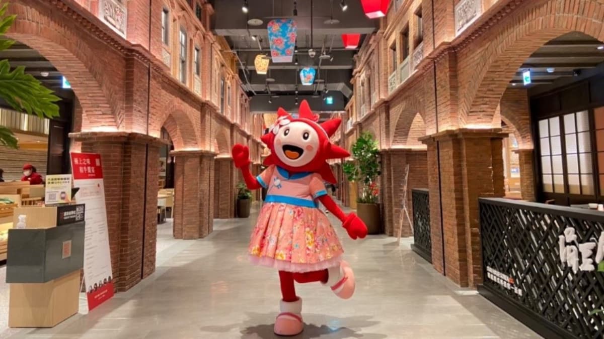 神還原!把客家老街搬進百貨了!「遠東百貨竹北店」全面收服少女心 神還原!把客家老街搬進百貨了!「遠東百貨竹北店」全面收服少女心