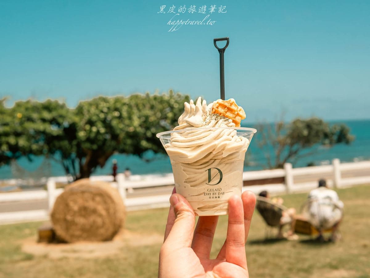 南台灣最美「冰淇淋餐車」!打卡絕美海景、網美稻草卷,再嘗季節限定芒果冰 南台灣最美「冰淇淋餐車」!打卡絕美海景、網美稻草卷,再嘗季節限定芒果冰