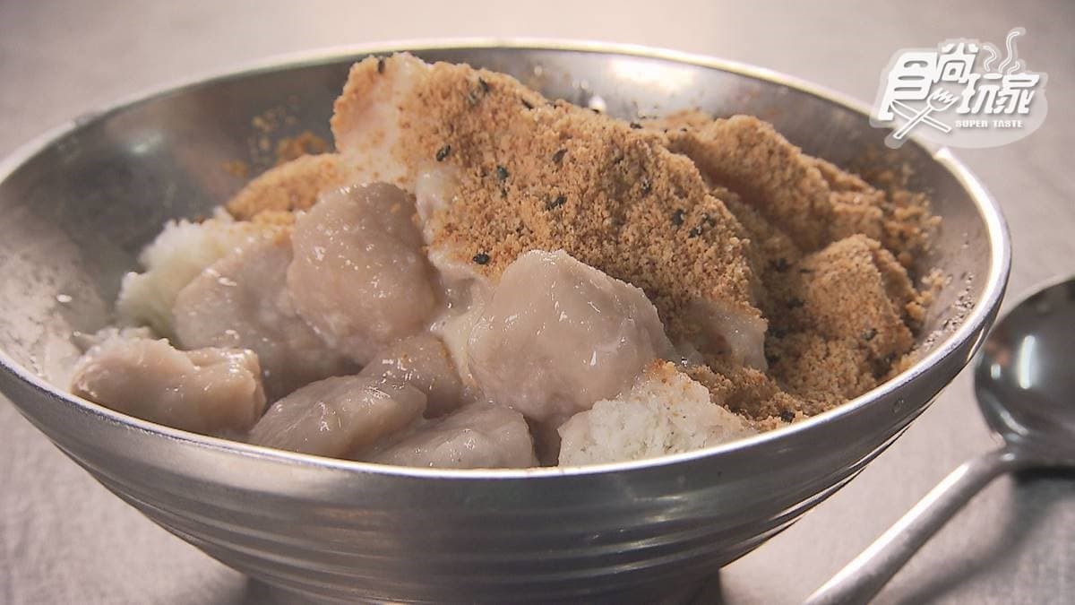 台北飄香50年!每日現做「糯米燒麻糬」入口即化不黏牙,再搭芋泥剉冰更澎派