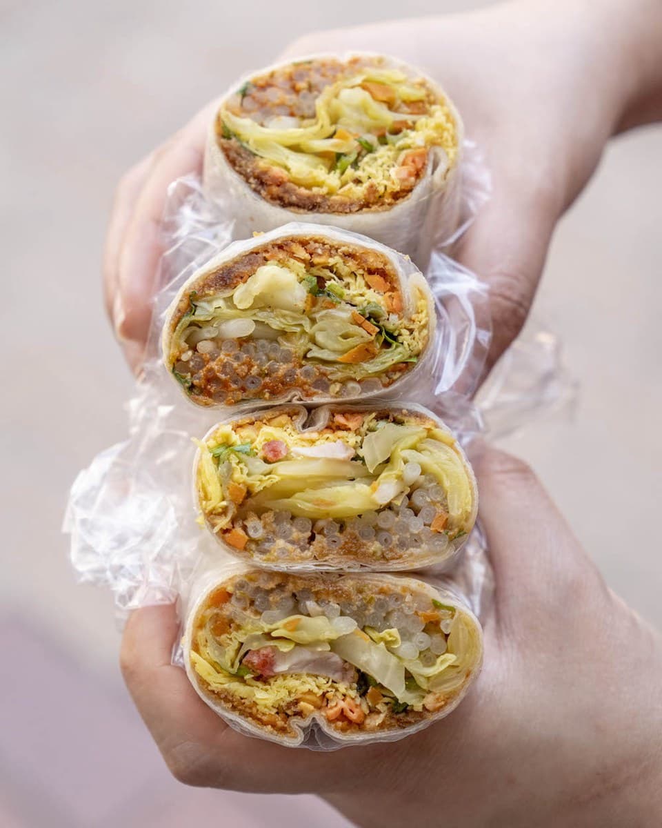 內行人口袋名單!永樂市場10家網推美食:郭董也愛油飯、百年雞捲、爆料潤餅 內行人口袋名單!永樂市場10家網推美食:郭董也愛油飯、百年雞捲、爆料潤餅