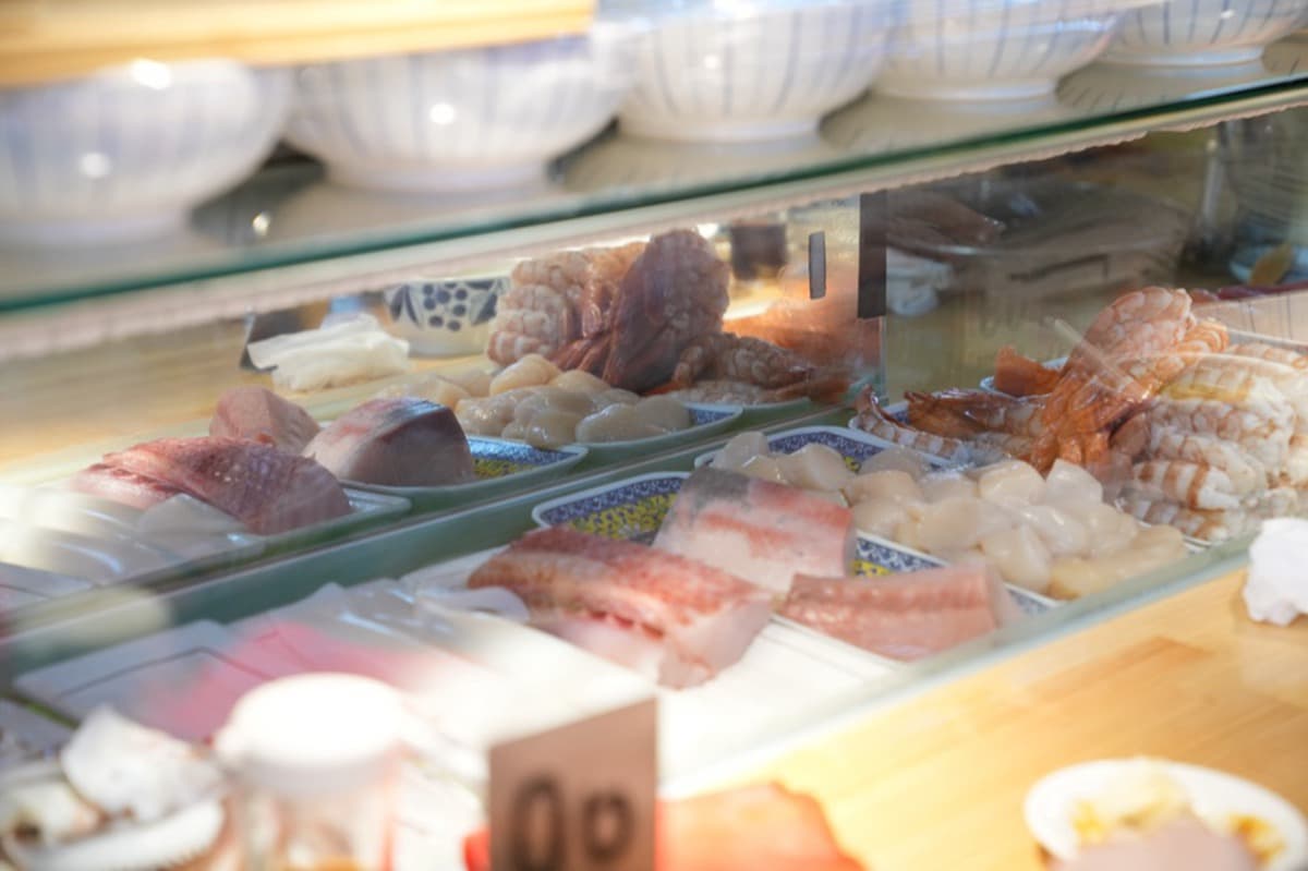 內行人口袋名單!永樂市場10家網推美食:郭董也愛油飯、百年雞捲、爆料潤餅 內行人口袋名單!永樂市場10家網推美食:郭董也愛油飯、百年雞捲、爆料潤餅