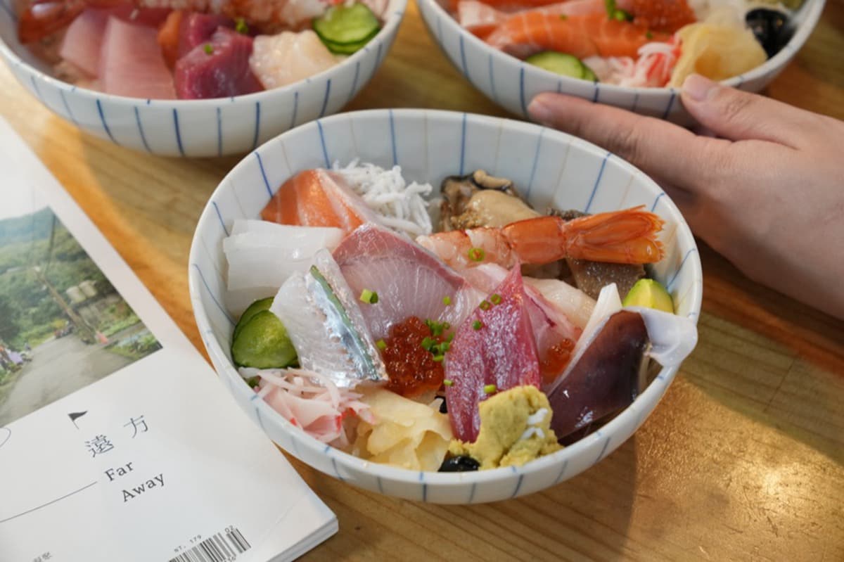 內行人口袋名單!永樂市場10家網推美食:郭董也愛油飯、百年雞捲、爆料潤餅 內行人口袋名單!永樂市場10家網推美食:郭董也愛油飯、百年雞捲、爆料潤餅