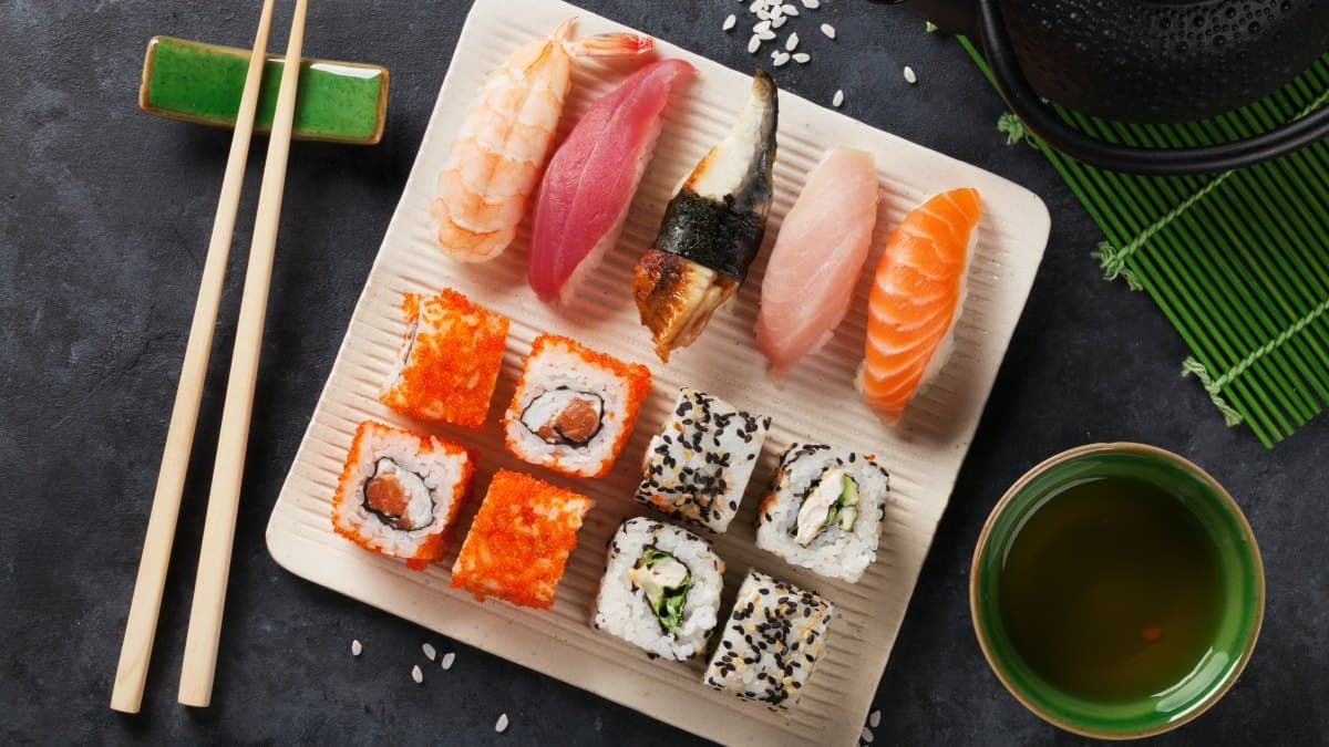 為什麼日本餐廳都上冰水?原因其實超感人,壽司店只供熱茶是為了「這目的」