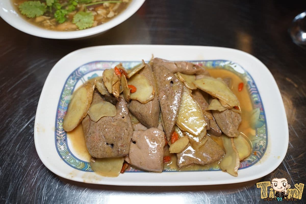 專治吃不飽!肉控必點爆量系宮保雞丁飯,爽脆豬肝、辣香麻婆豆腐一吃停不下 專治吃不飽!肉控必點爆量系宮保雞丁飯,爽脆豬肝、辣香麻婆豆腐一吃停不下